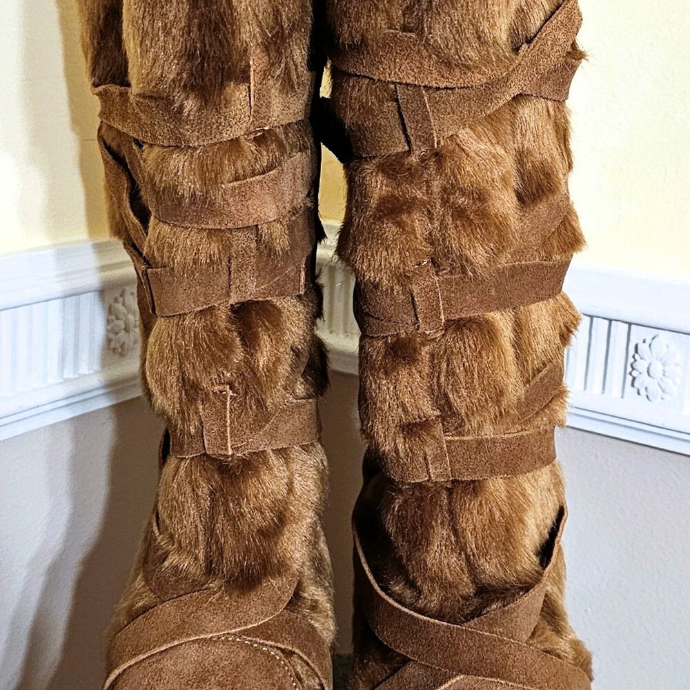 NWB Womens Report Signature Lorrian Dark Tan Faux Fur Leather Winter Boots 8